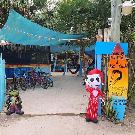Camping Del Ritmo & Kite Club Hotel El Cuyo Ngoại thất bức ảnh