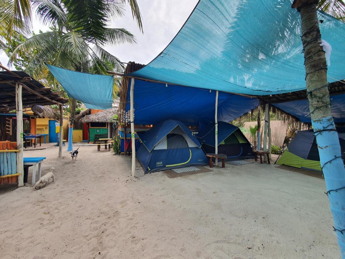 Camping Del Ritmo & Kite Club Hotel El Cuyo Ngoại thất bức ảnh